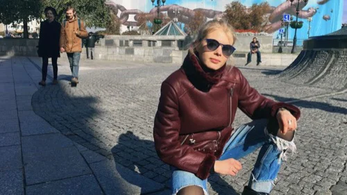 Alina Goes East